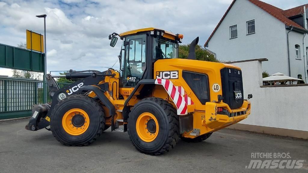 JCB 437 ZX Колесни товарачи