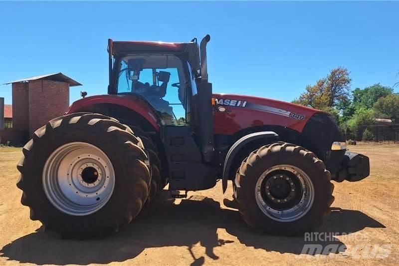 Case IH Magnum 340 Трактори