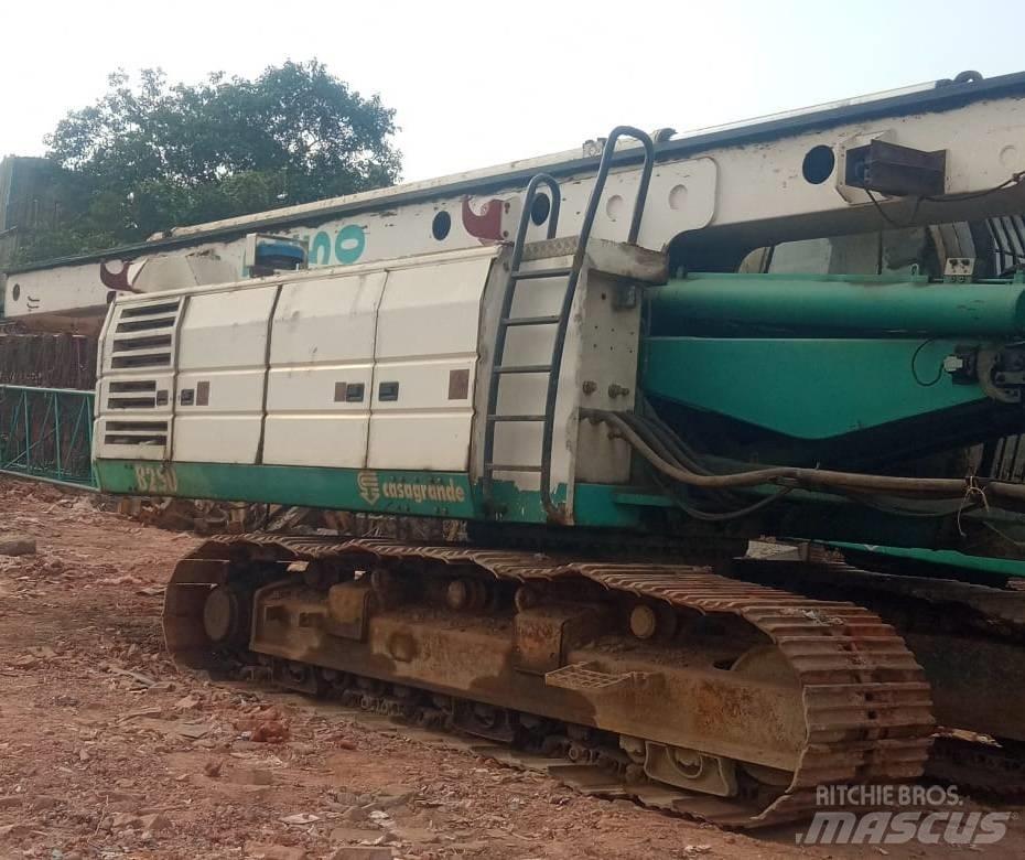 Casagrande B 250 Пилоти
