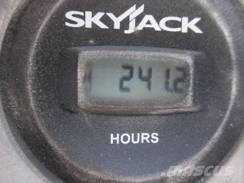 SkyJack SJ III 3219 Ножични работни платформи
