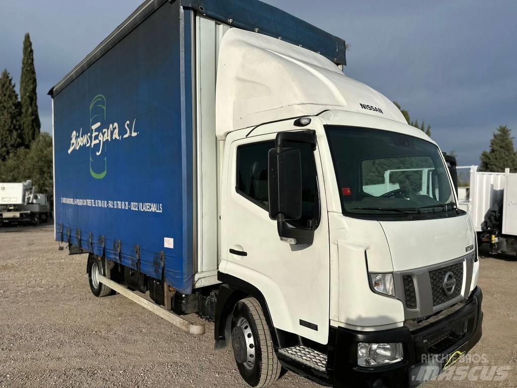 Nissan NT500 Пикапи