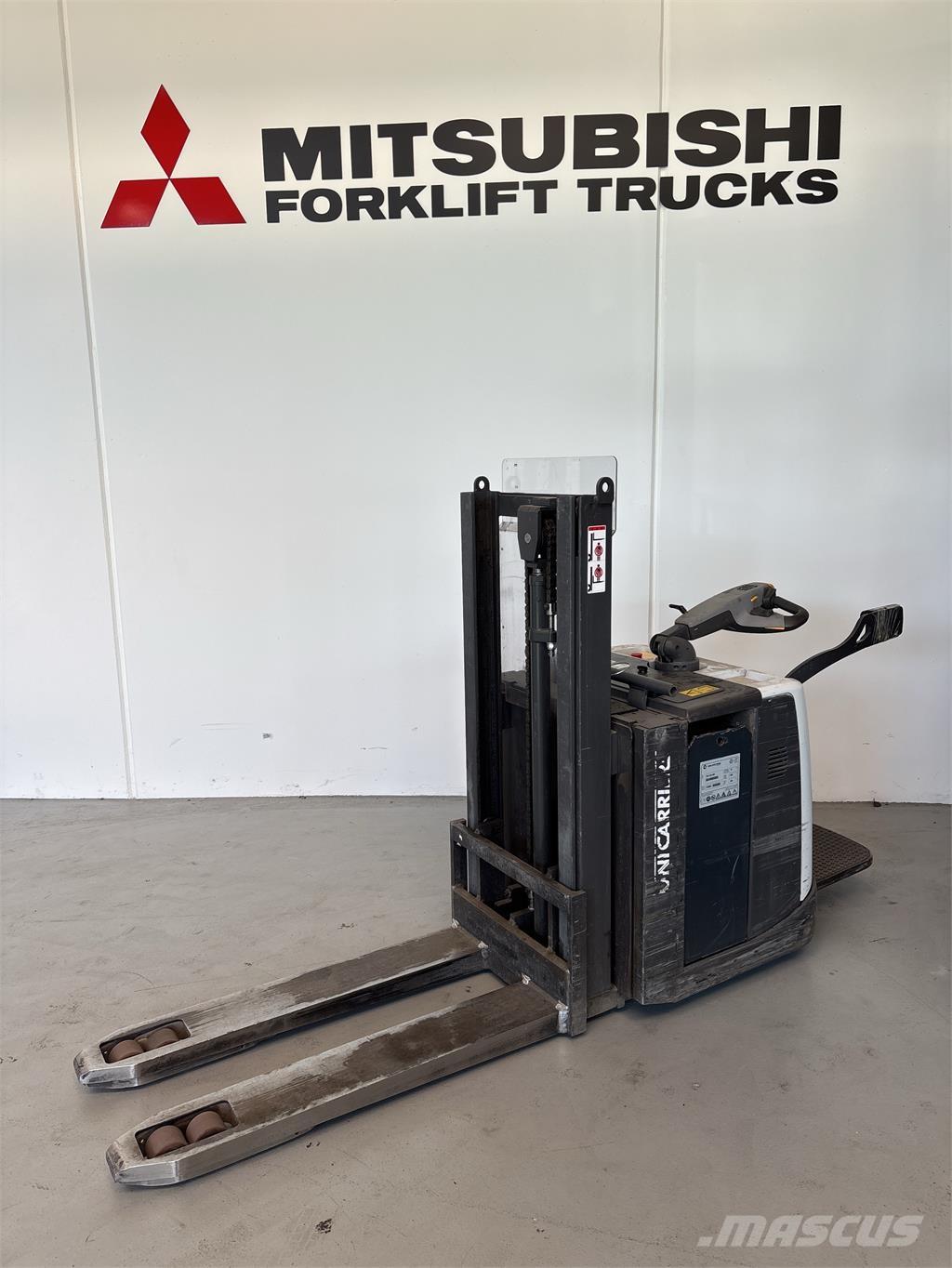 UniCarriers PDP200 Самоходни товарачи