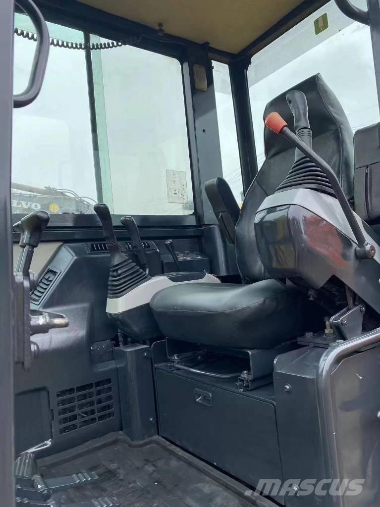 Komatsu PC 56-7 Мини екскаватори < 7 т