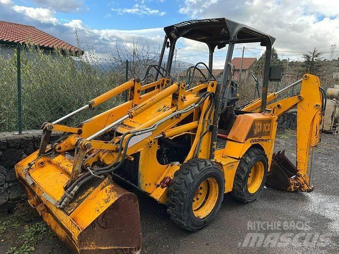 JCB 1CX Товарач със заден ексватор