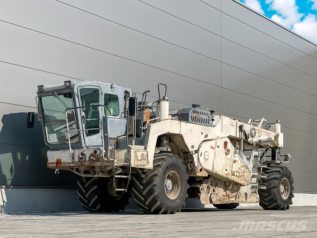 Wirtgen WR 2400 Рециклатори на асфалт