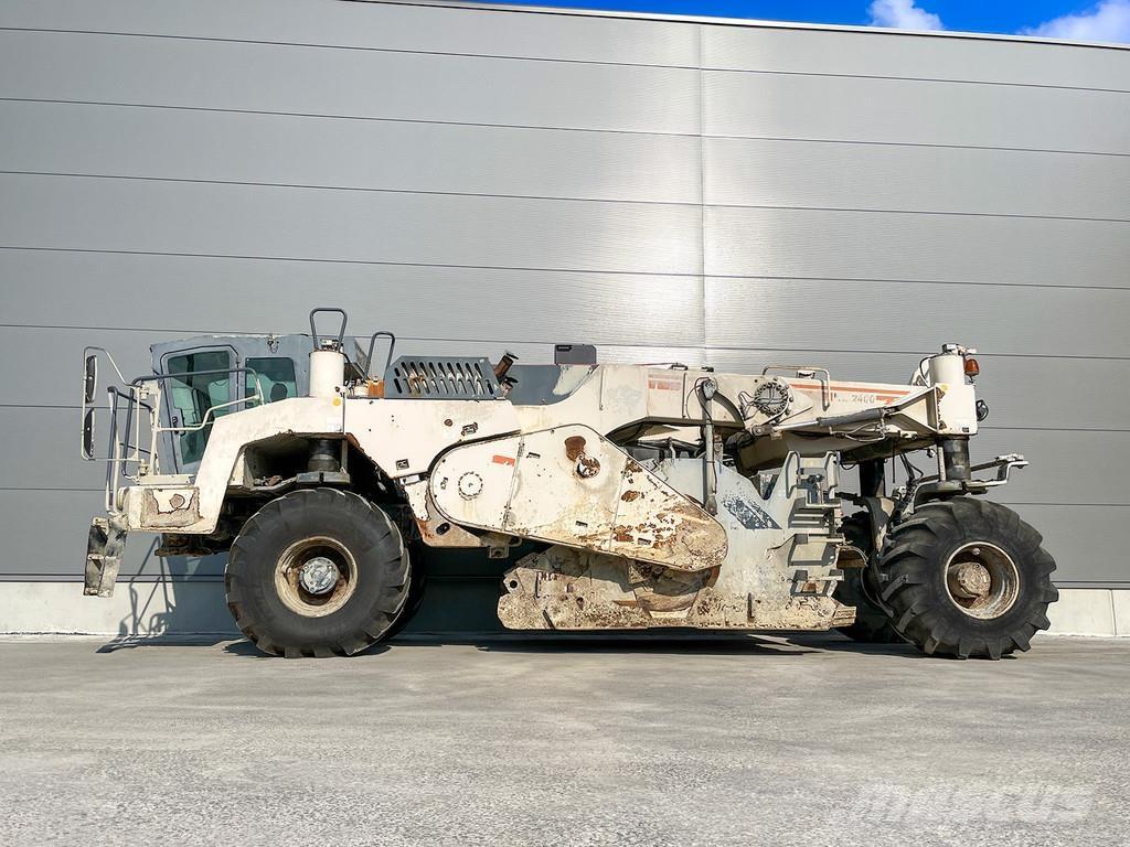 Wirtgen WR 2400 Рециклатори на асфалт