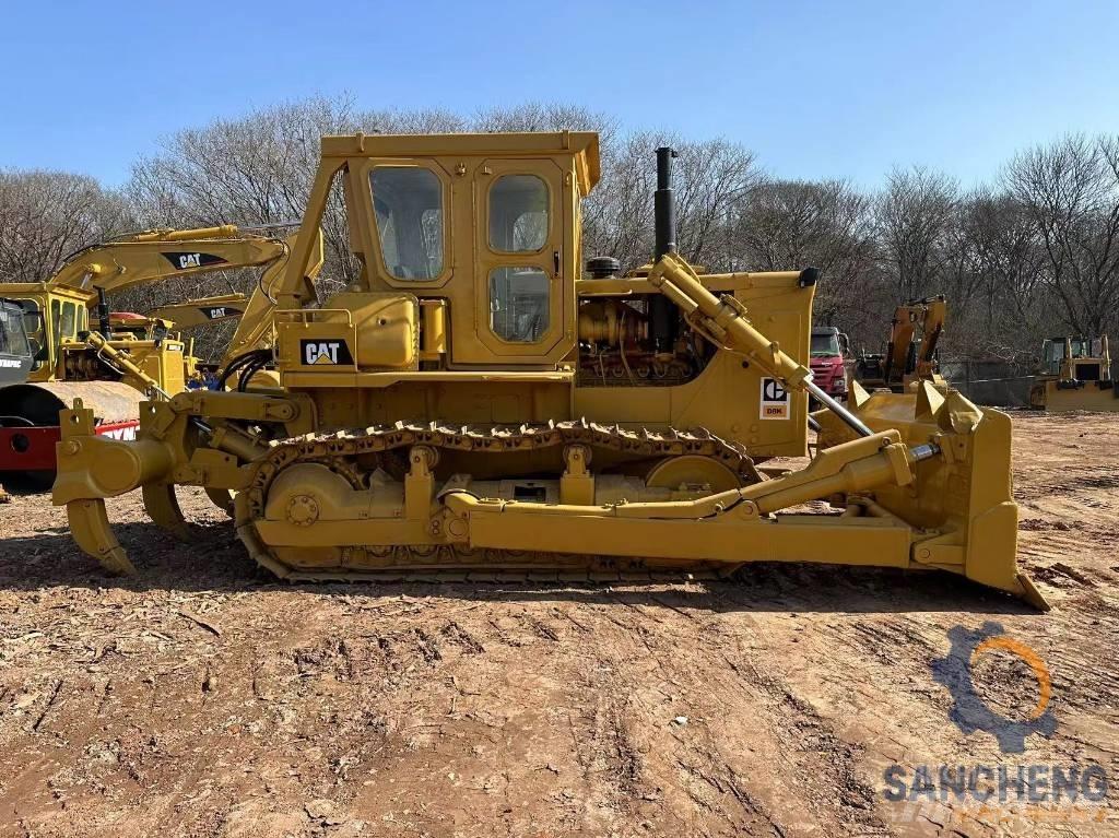 CAT D 8 K Верижни булдозери
