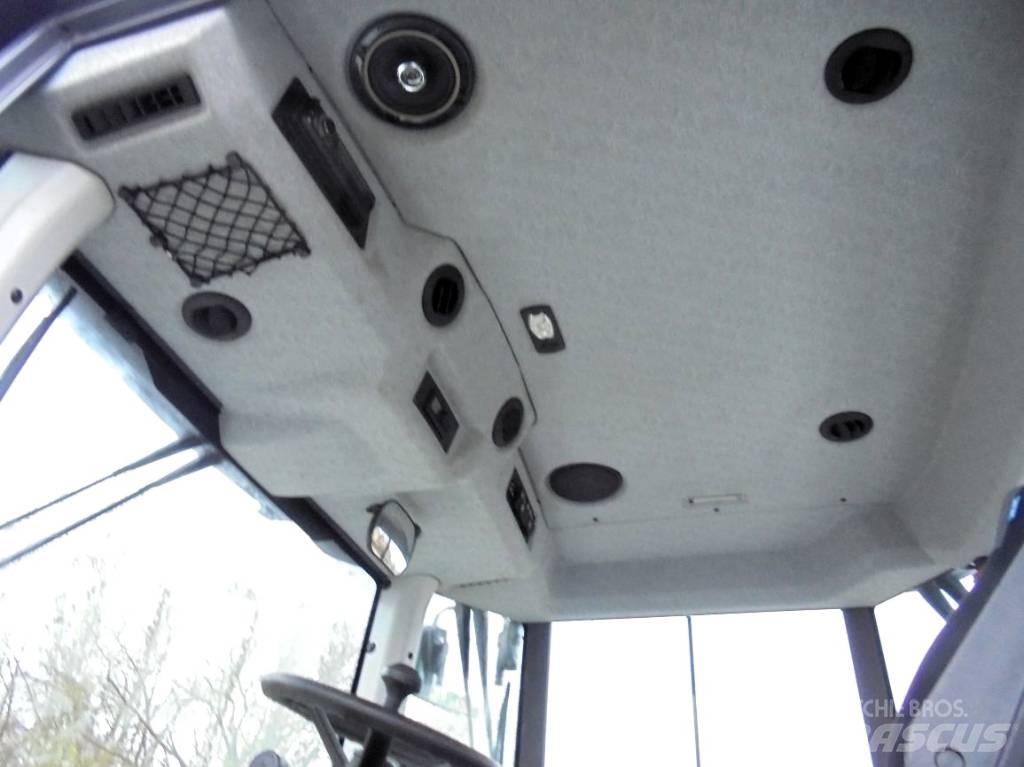 Dynapac CC 2200 Двойни барабанни ролки
