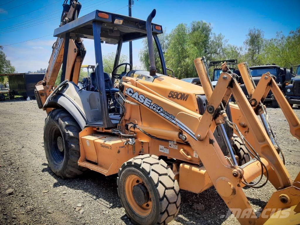 CASE 580 M II Товарач със заден ексватор