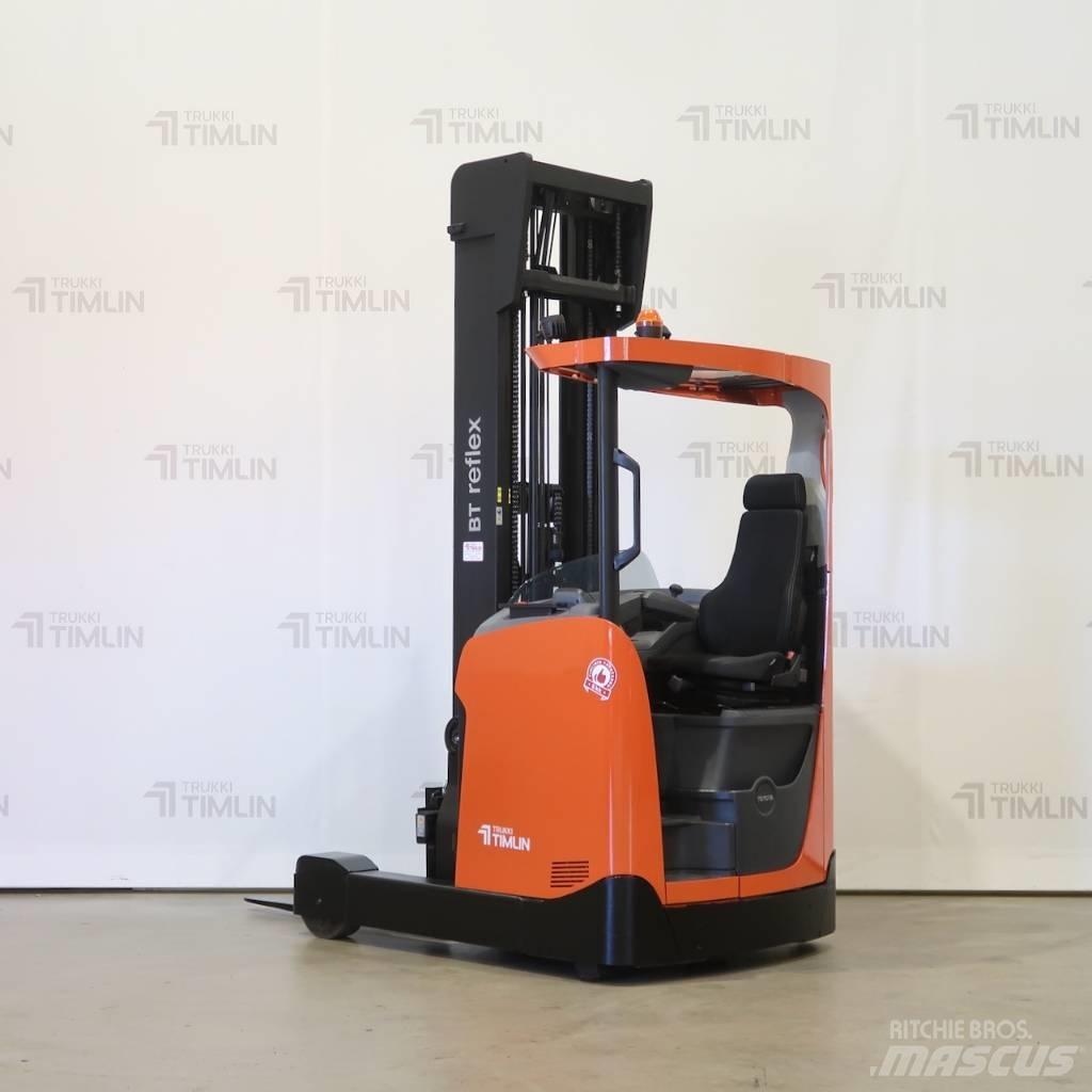Toyota RRE160H Ретрак/ Високоповдигач с изместване на вилката напред