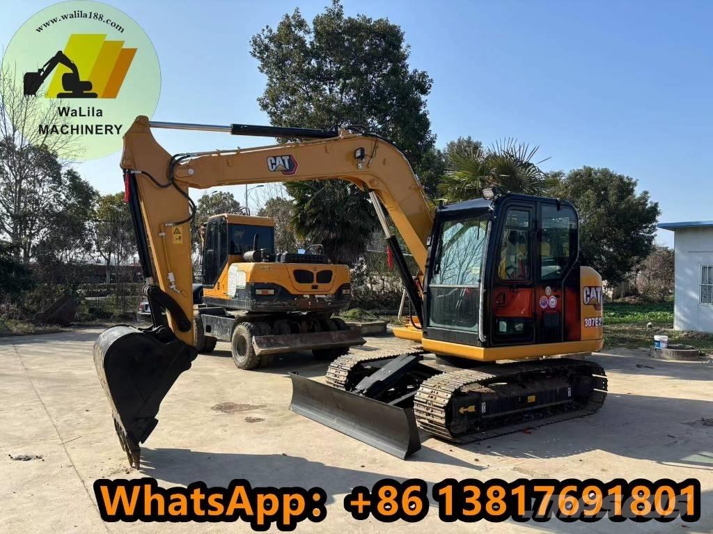 CAT 307E2 Средни екскаватори 7т - 12т