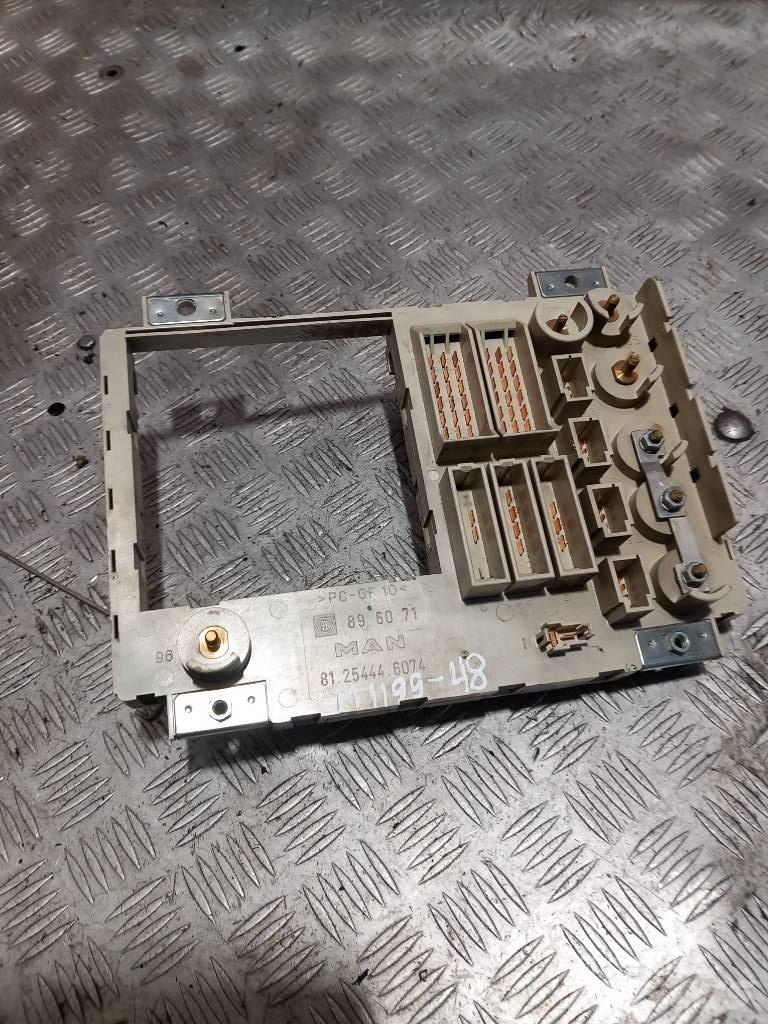 MAN TGM  81254446074 Електроники