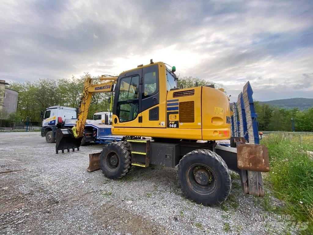 Komatsu PW 148 Колесни екскаватори