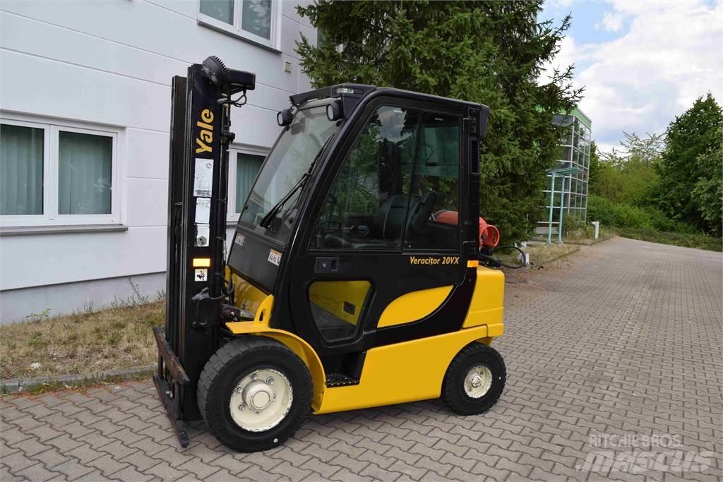 Yale GLP 20 VX Камиони с АГУ