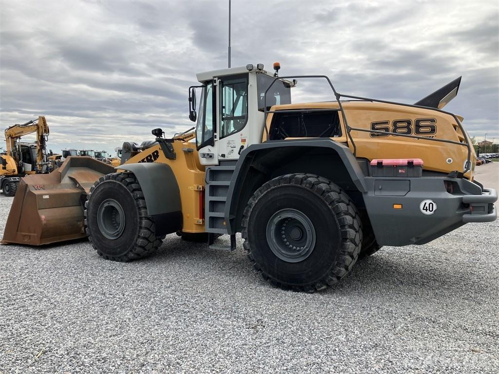 Liebherr L586 Xpower Колесни товарачи