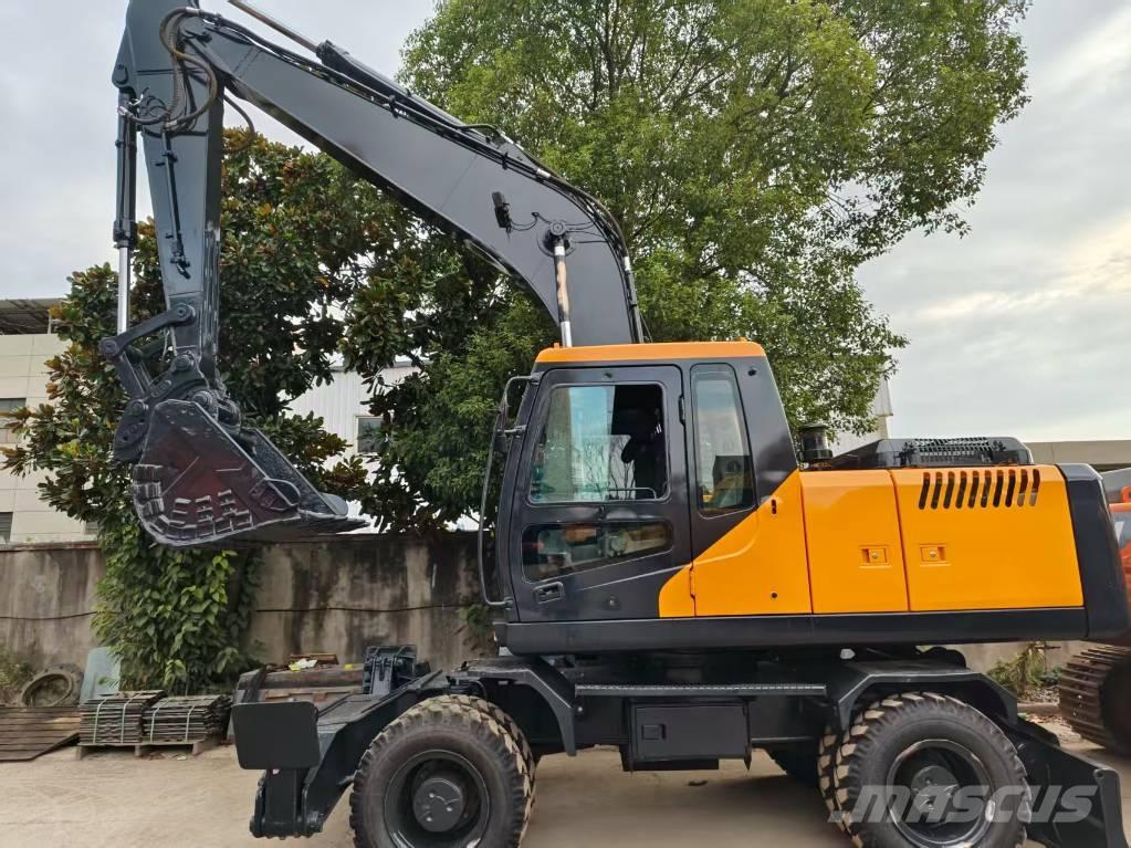 Hyundai r210w-9 Колесни екскаватори