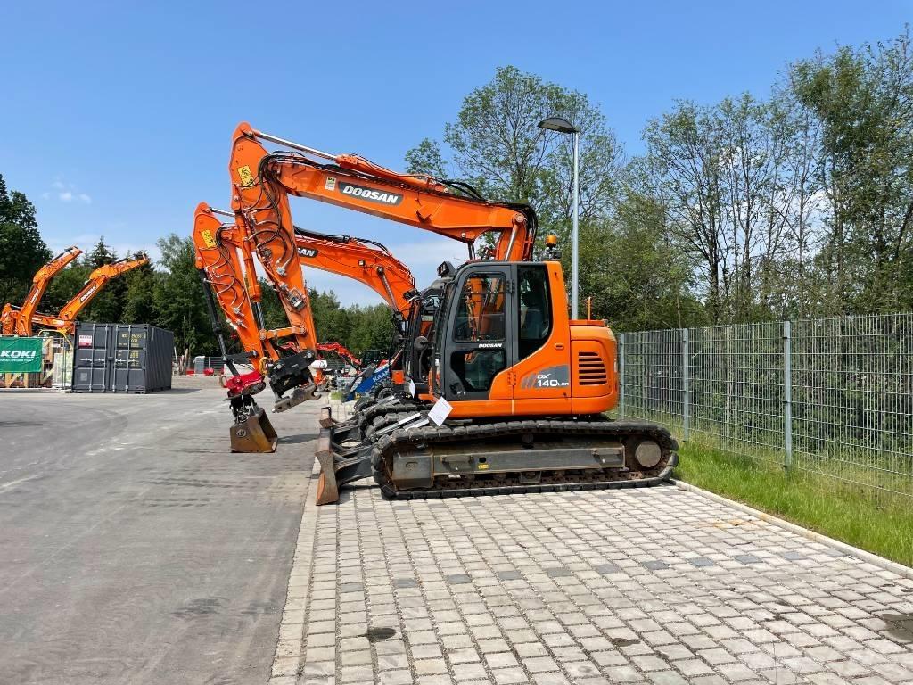 Doosan DX 140 LCR-3 Верижен екскаватор