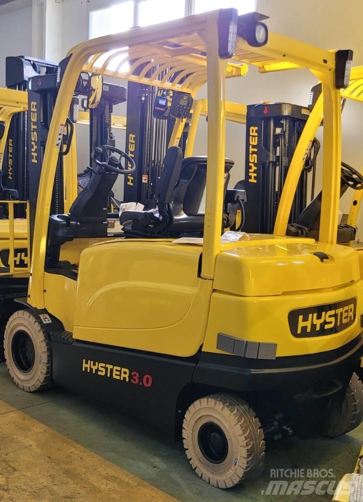Hyster J3.0XN Електрически вилични кари-повдигачи