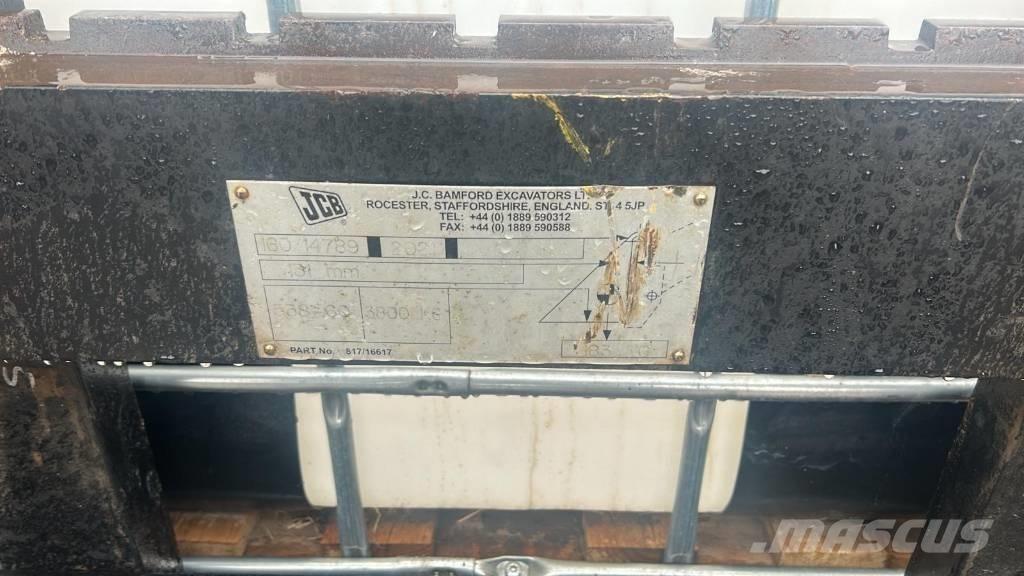 JCB HEADSTOCK Други товарещи и копаещи и аксесоари