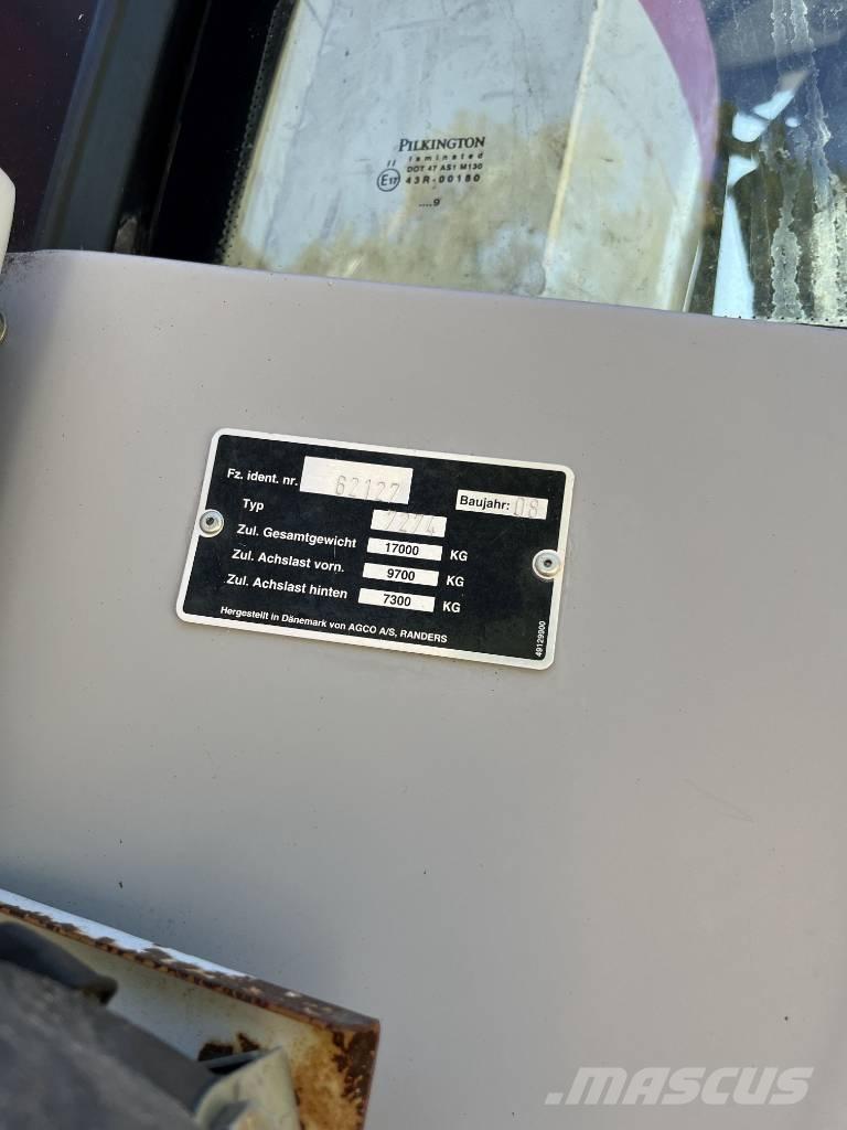 Massey Ferguson 7274 Комбайни