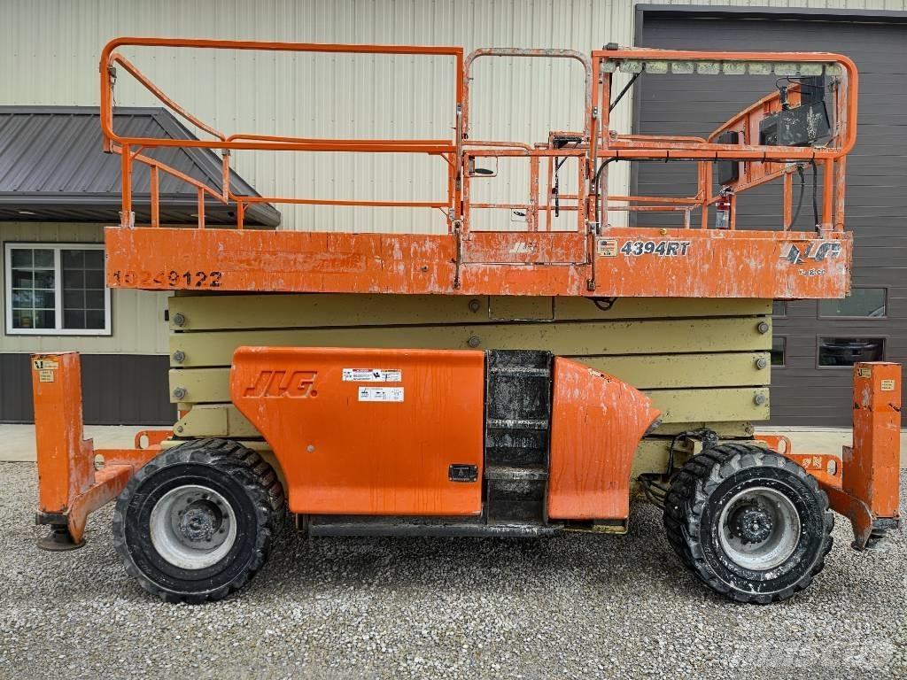JLG 4394 RT Ножични работни платформи