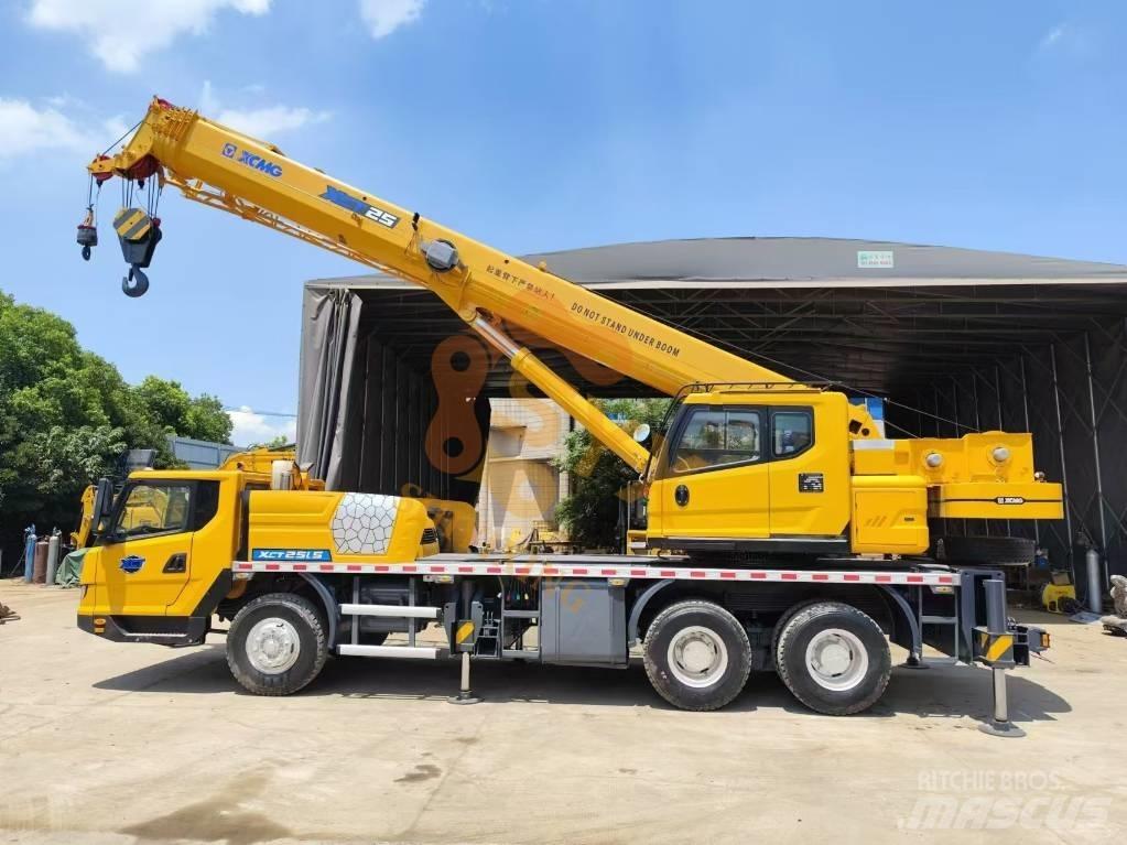 XCMG XCT 25 Всъдеходни кранове