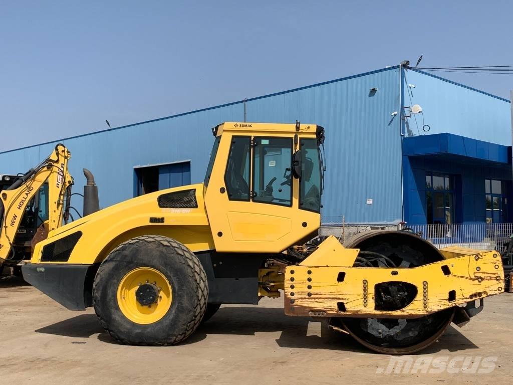 Bomag BW 219 D H-4 Еднобарабанни ролки
