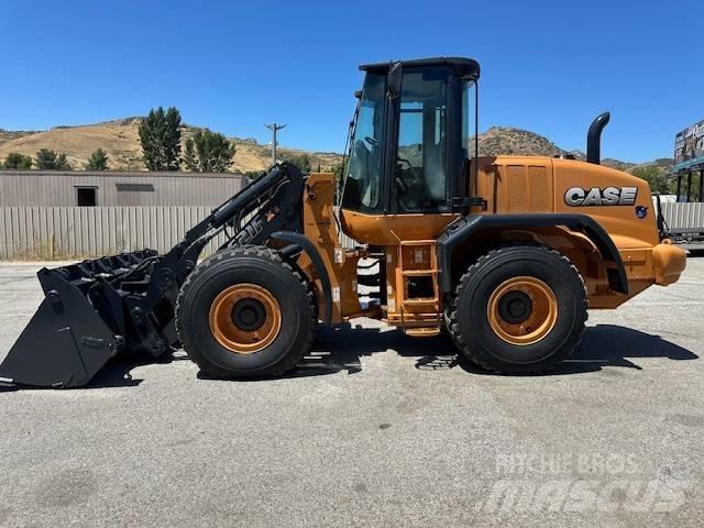 CASE 621 F XT Колесни товарачи