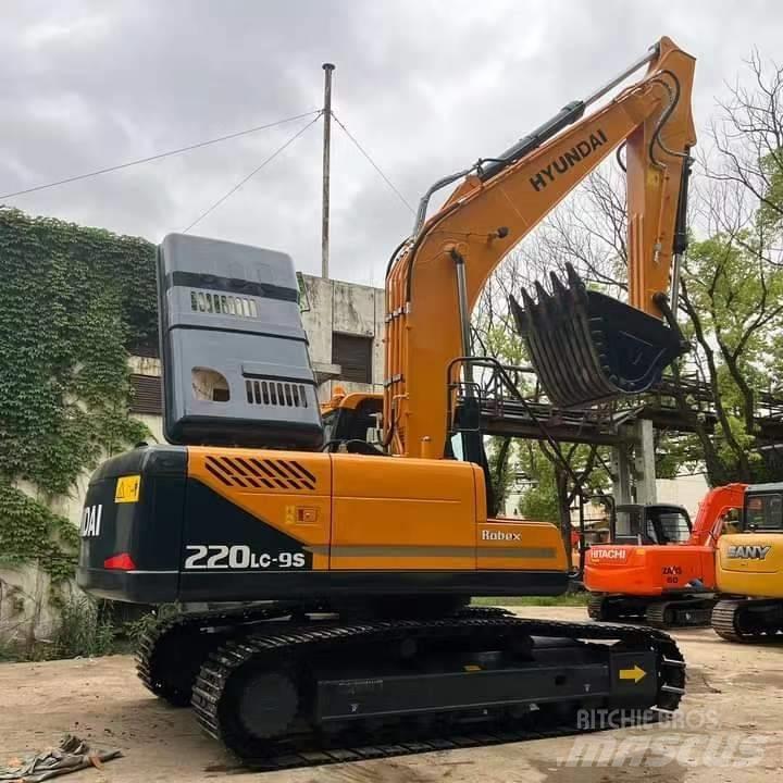 Hyundai R220LC-9S Верижен екскаватор