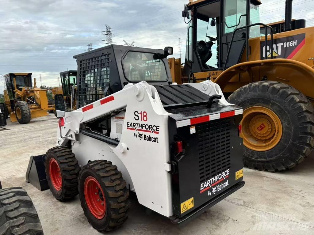 Bobcat S 160 Мини товарачи

