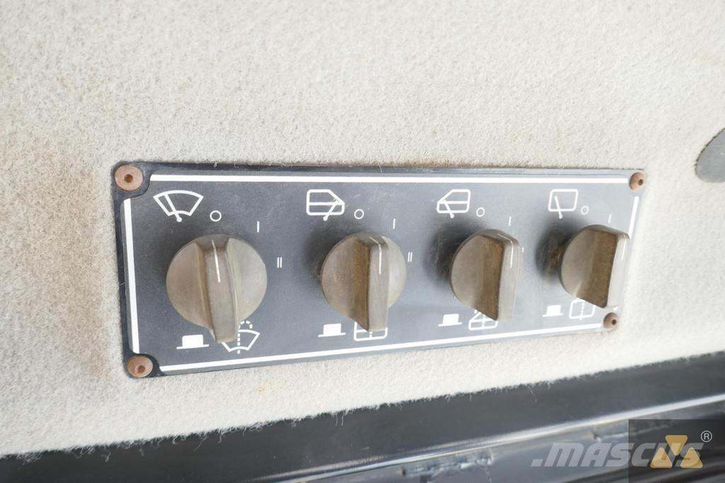 CAT D6T LGP Верижни булдозери
