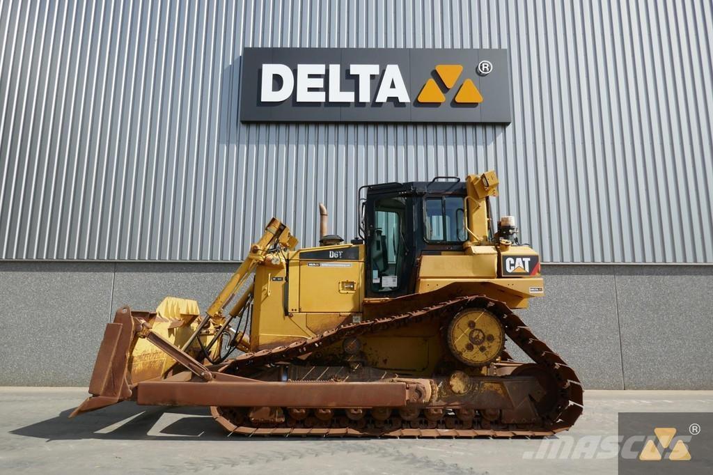 CAT D6T LGP Верижни булдозери
