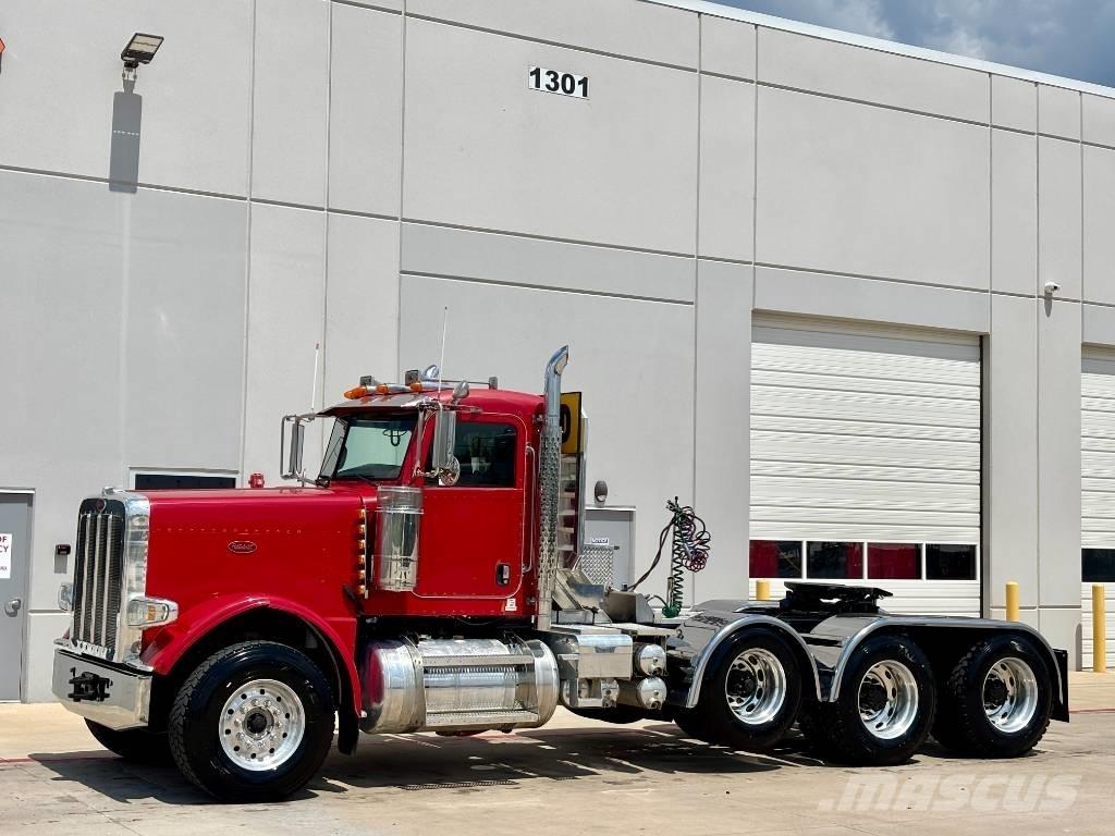 Peterbilt 388 Влекачи