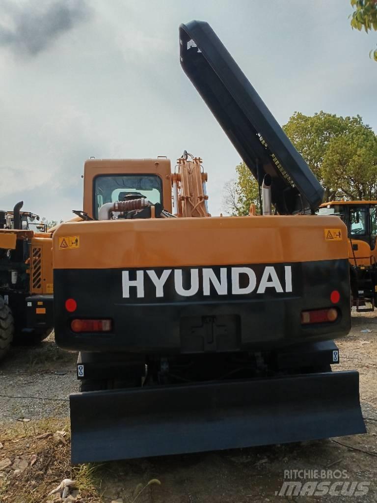 Hyundai R150W Колесни екскаватори