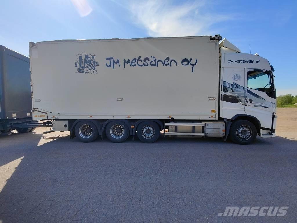Volvo FH 13 540 Камиони за дървени стърготини
