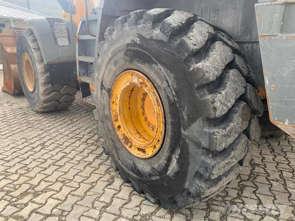 Liebherr L 576 Колесни товарачи