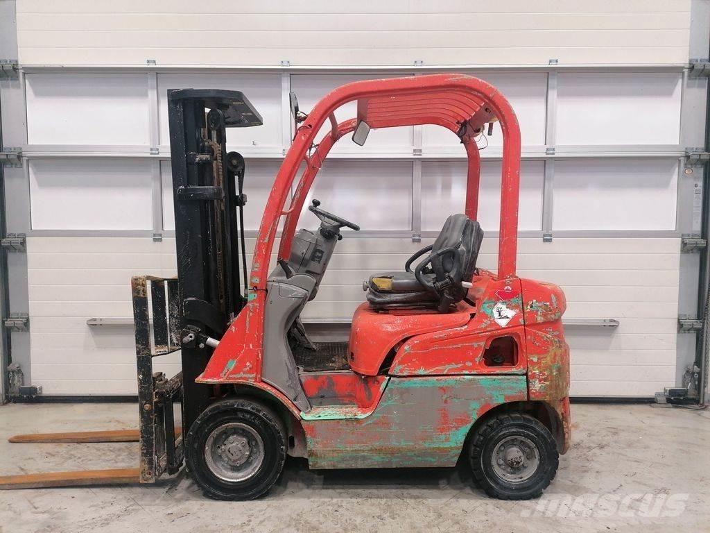 Mitsubishi FD15N Дизелови камиони