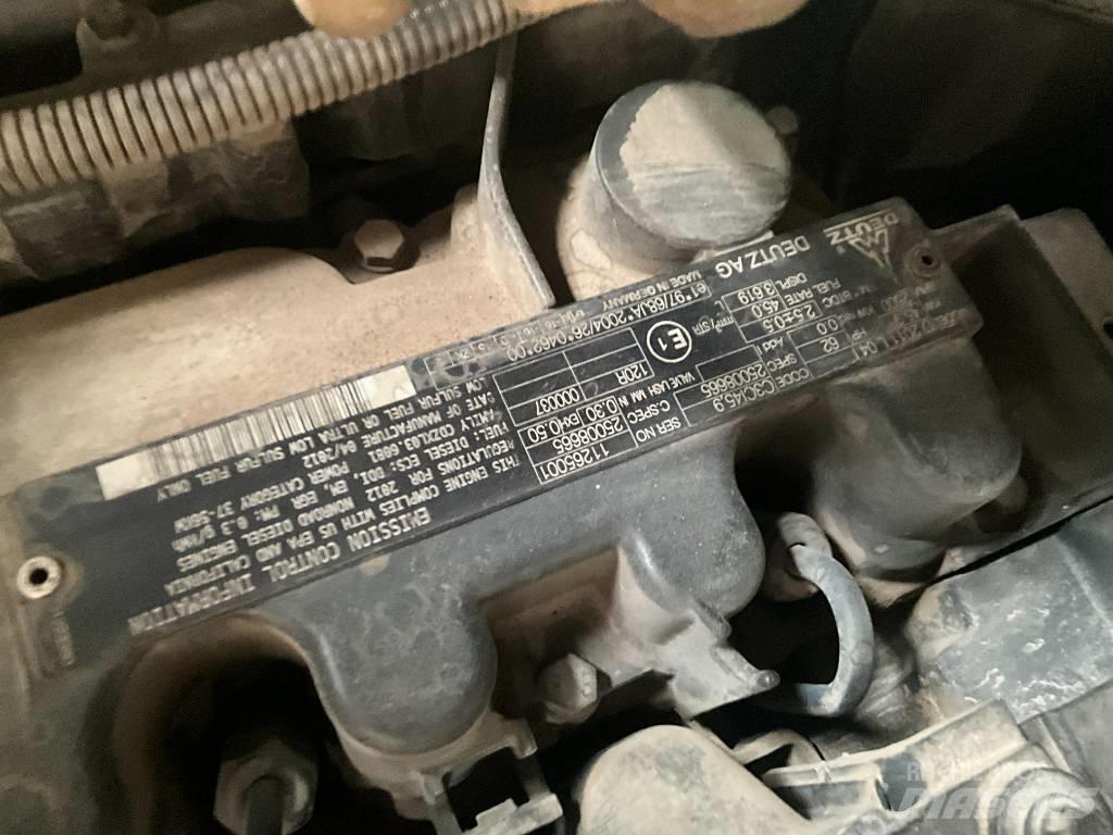 JCB 406 B Колесни товарачи