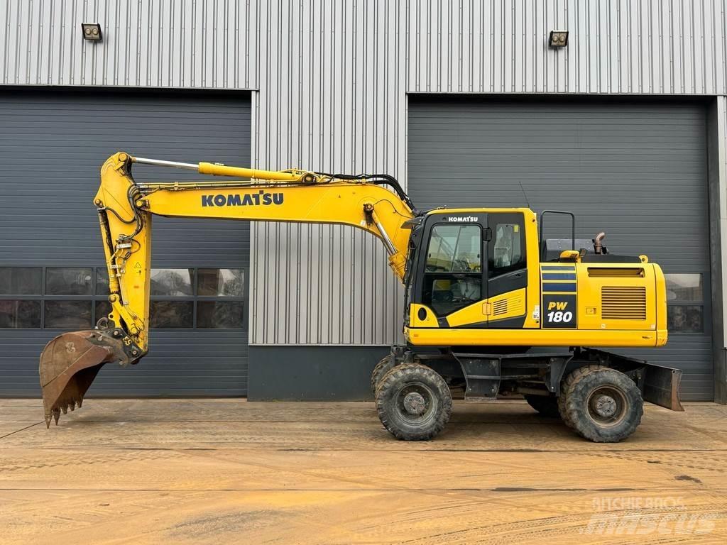 Komatsu PW180-11 Колесни екскаватори