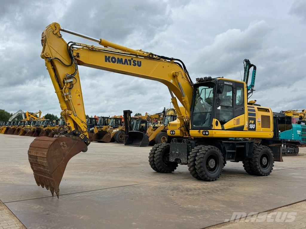 Komatsu PW180-11 Колесни екскаватори