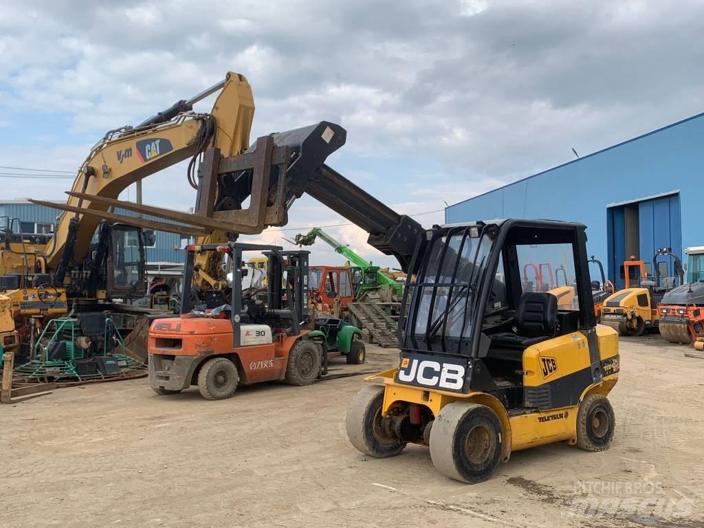 JCB TLT 30 D Телескопични товарачи