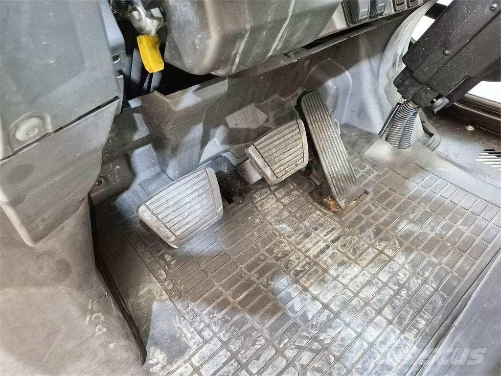 Mitsubishi FD25NT Дизелови камиони