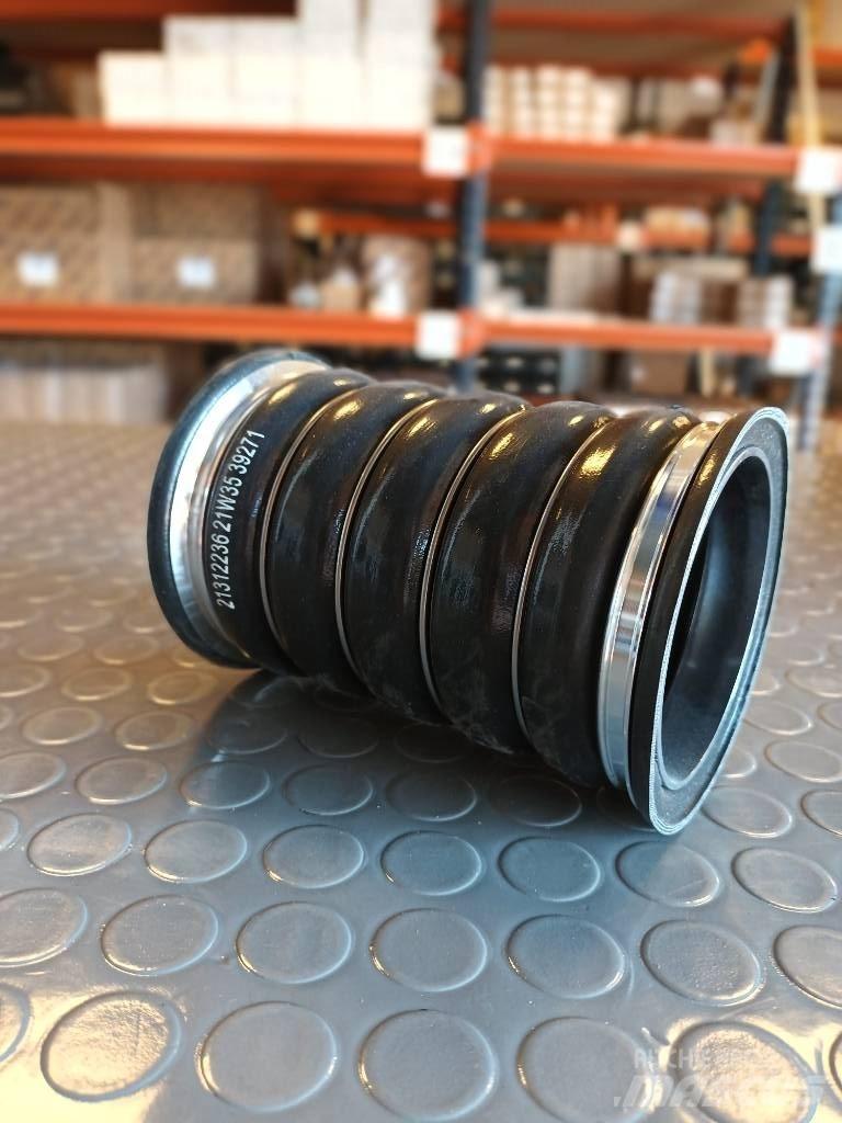 Volvo HOSE 21312236 Транспорт - Други