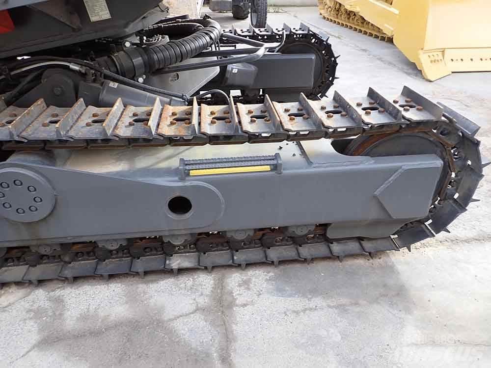 Sandvik DX800 Апаратура за повърхностна редова сеидба