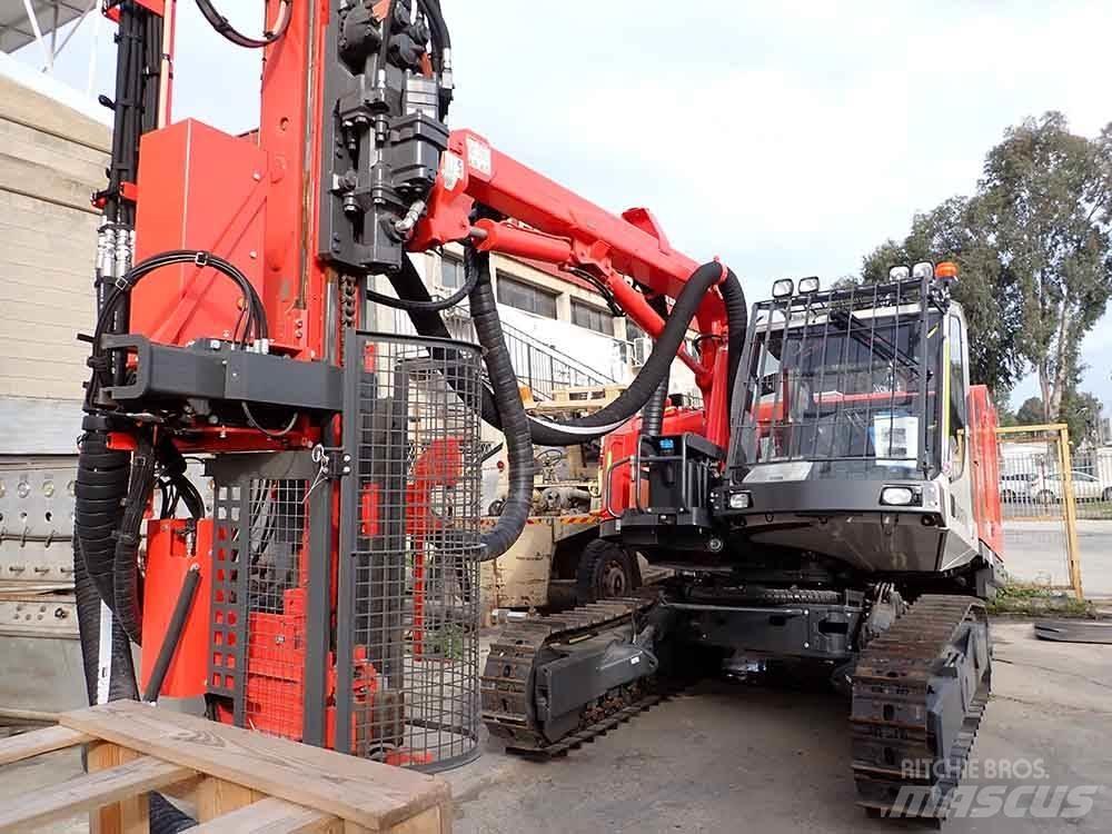 Sandvik DX800 Апаратура за повърхностна редова сеидба