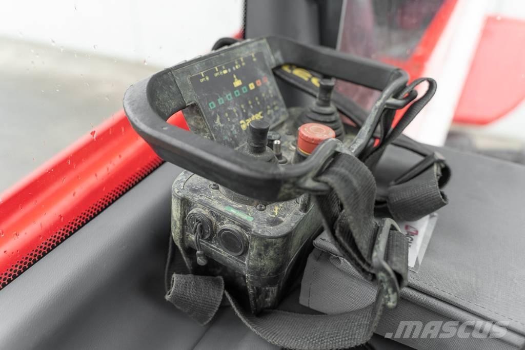 Magni RTH 6.25 Телескопични товарачи