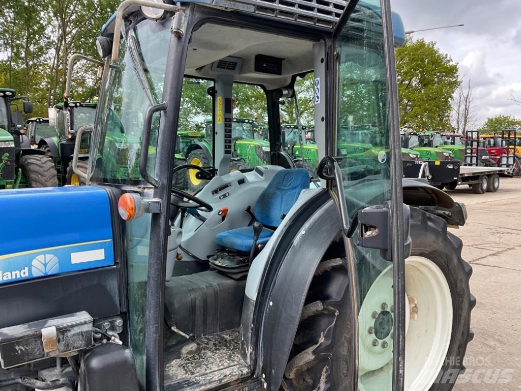 New Holland T 4050 F Трактори