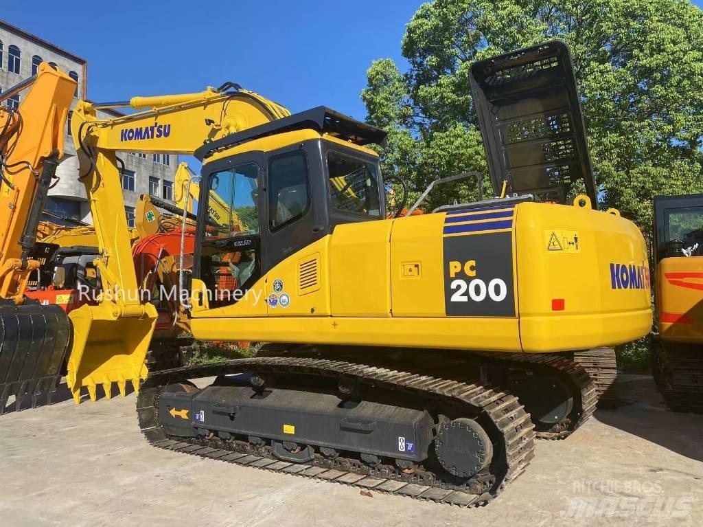 Komatsu PC200 Верижен екскаватор