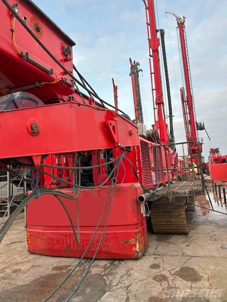 Soilmec SR70 Пилоти
