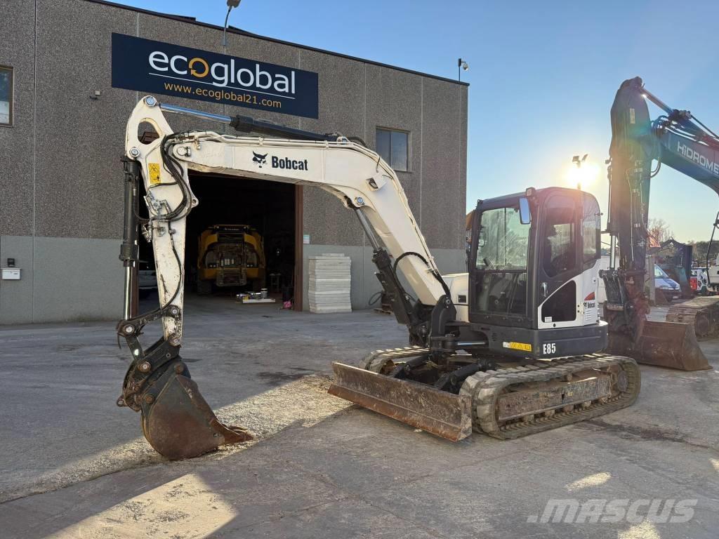 Bobcat E 85 Средни екскаватори 7т - 12т